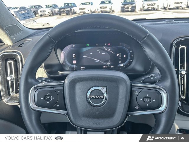 2023 Volvo XC40 Ultimate Dark Theme-11