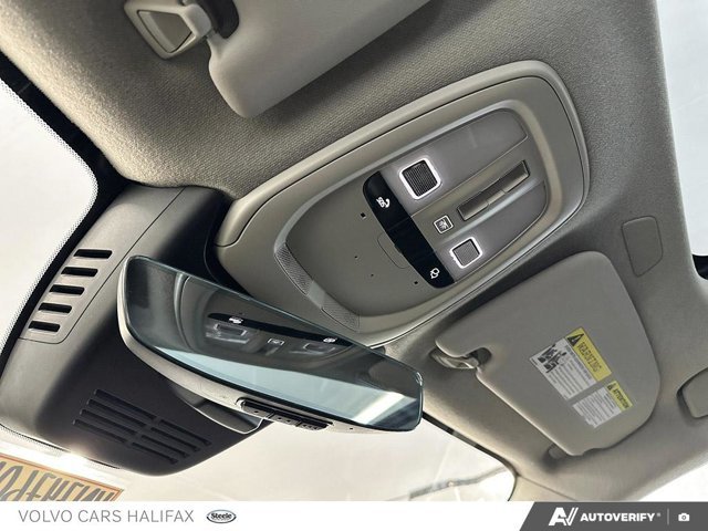 2023 Volvo XC40 Ultimate Bright Theme-20