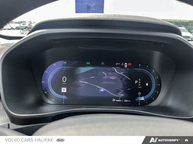 Volvo XC40 Plus Dark Theme 2024-13