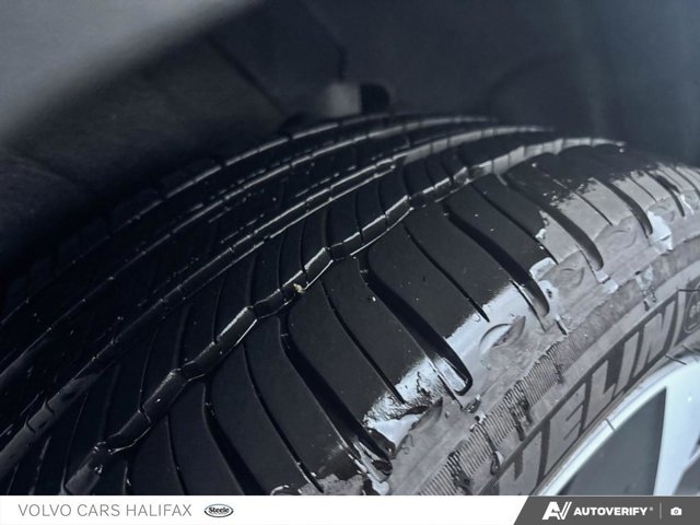 2025 Volvo XC40 Plus Bright Theme-6