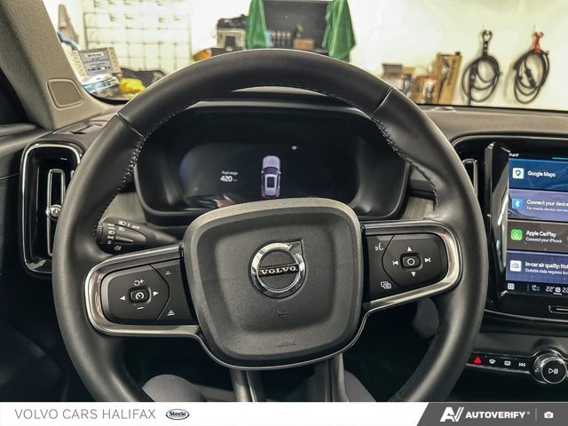 2025 Volvo XC40 Plus Dark Theme-13