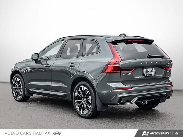 Volvo XC60 Plug-In Hybrid Plus Dark Theme 2026-3