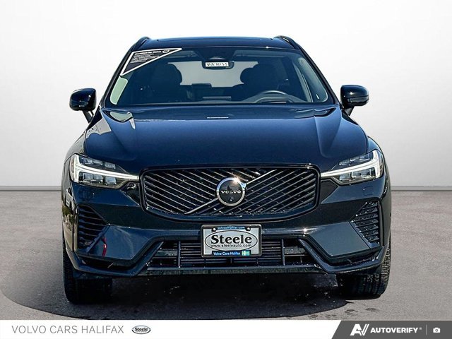 2026 Volvo XC60 Plug-In Hybrid Ultra Dark Theme-1