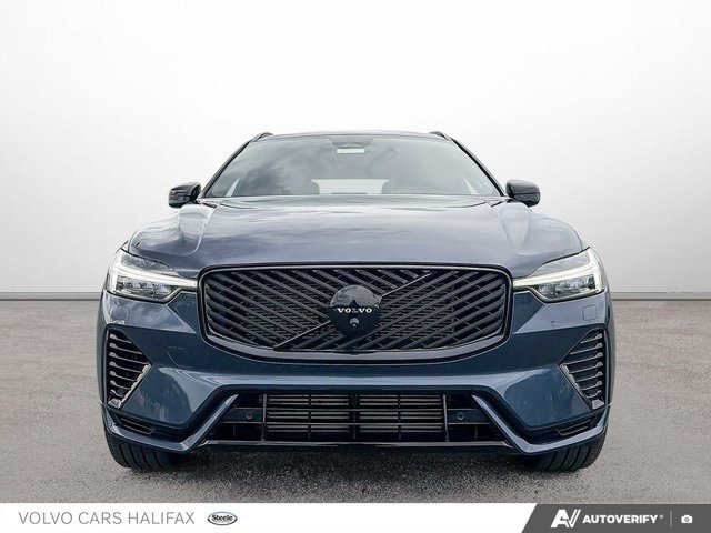 Volvo XC60 Plug-In Hybrid Ultra Black Edition 2026-1