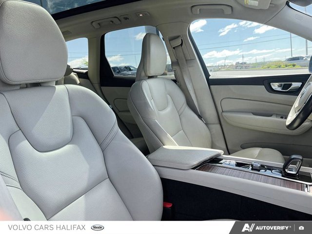 2022 Volvo XC60 Recharge Inscription Expression-20