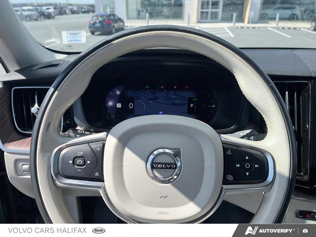 2022 Volvo XC60 Recharge Inscription Expression-12