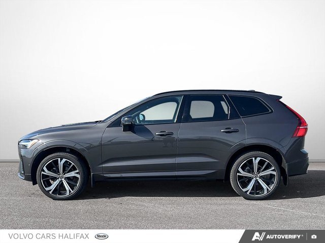 2024 Volvo XC60 Ultimate Dark Theme-2