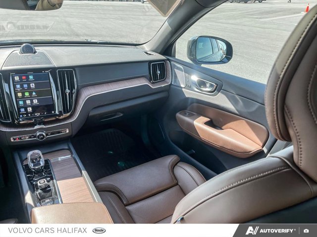 2024 Volvo XC60 Ultimate Dark Theme-22