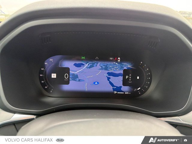 Volvo XC60 Core Dark Theme 2024-14