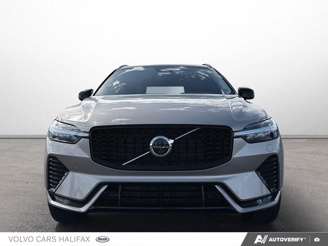 Volvo XC60 Plus Dark Theme 2025-1