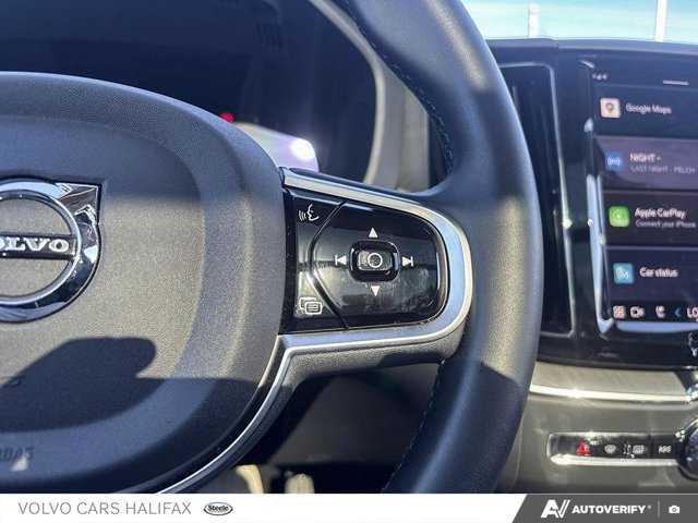 2025 Volvo XC60 Plus Dark Theme-15