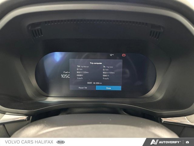 2025 Volvo XC60 Plus Dark Theme-14
