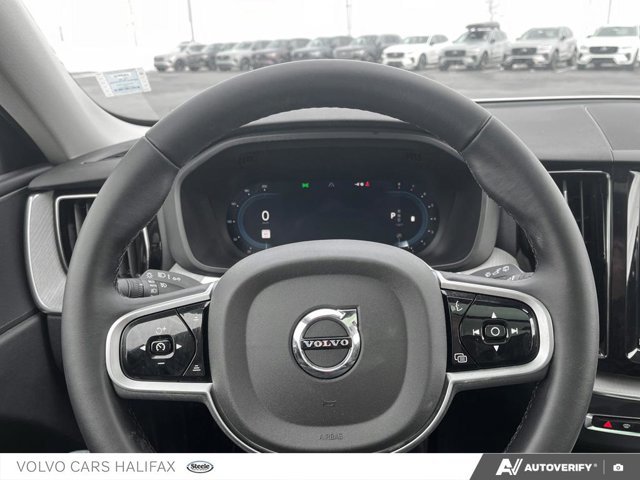 2025 Volvo XC60 Plus Dark Theme-13