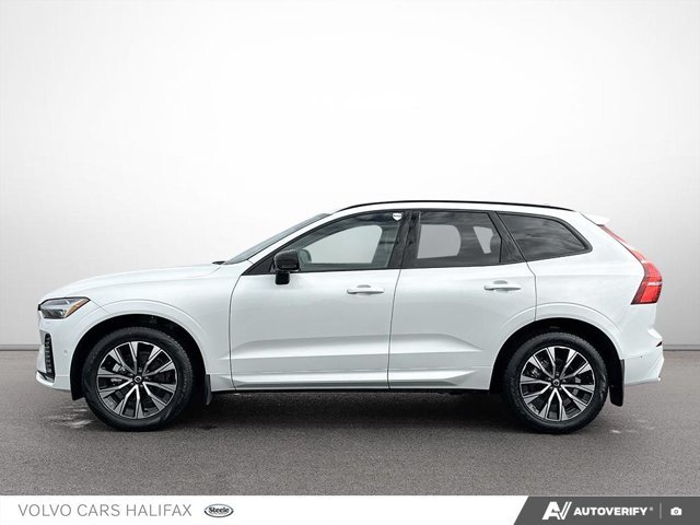 2025 Volvo XC60 Plus Dark Theme-2