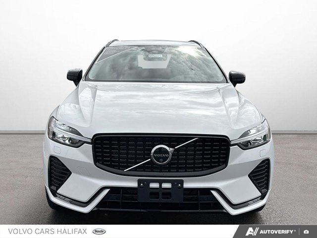 2025 Volvo XC60 Plus Dark Theme-1