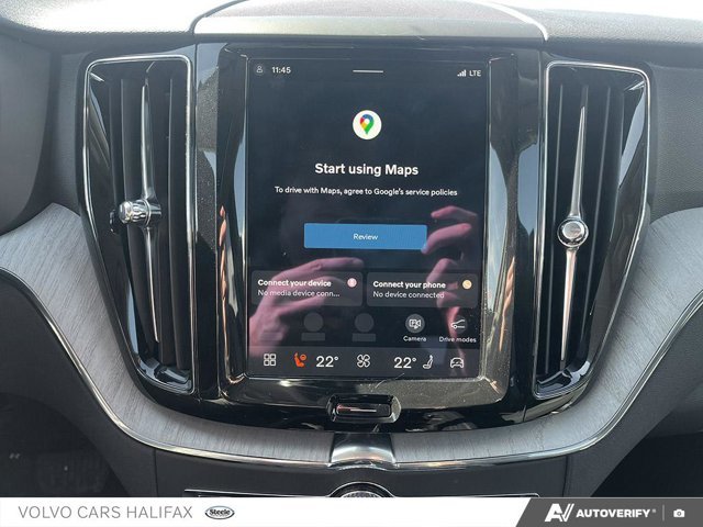 2025 Volvo XC60 Plus Dark Theme-17