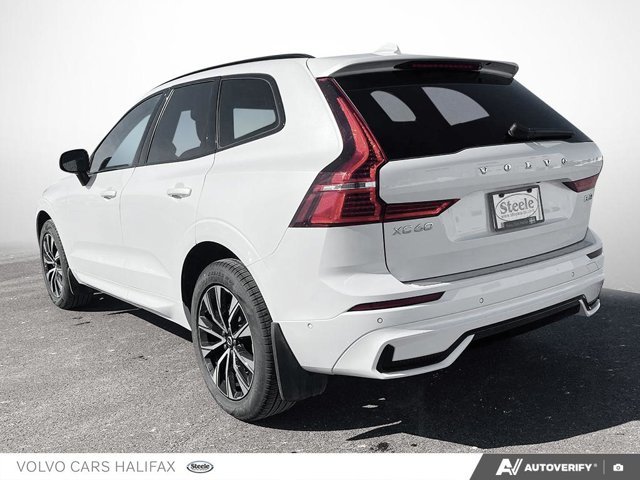2025 Volvo XC60 Plus Dark Theme-3