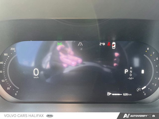 2025 Volvo XC60 Plus Dark Theme-13