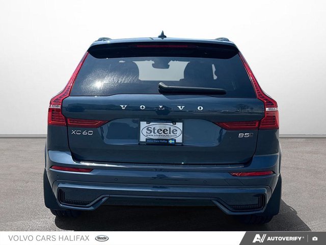 2025 Volvo XC60 Ultra Dark Theme-4