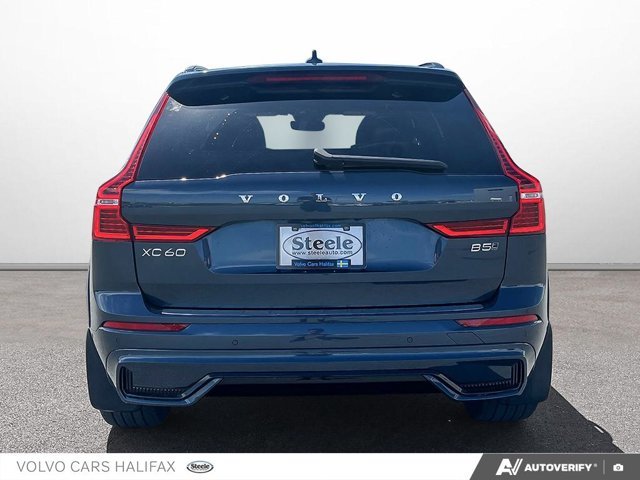 2025 Volvo XC60 Ultra Dark Theme-4