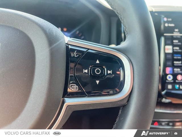 2025 Volvo XC60 Ultra Dark Theme-14