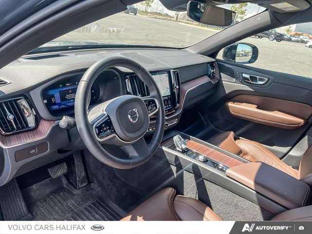 2025 Volvo XC60 Ultra Dark Theme-11