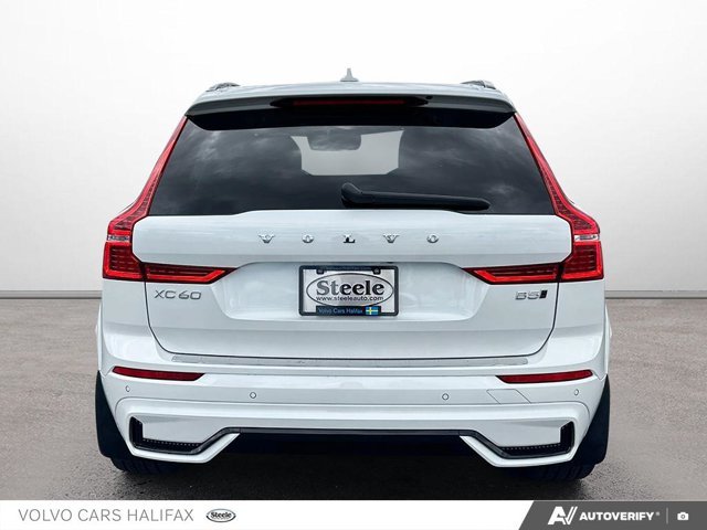 2025 Volvo XC60 Ultra Dark Theme-4