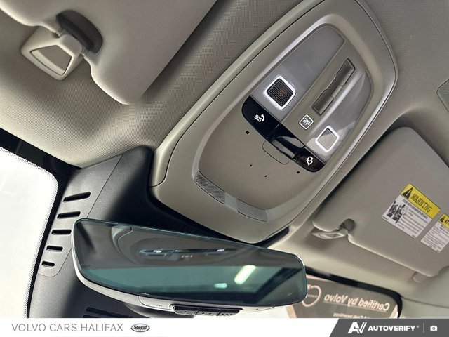 2025 Volvo XC60 Ultra Dark Theme-19
