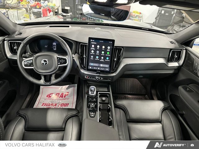 2026 Volvo XC60 Ultra Black Edition-23