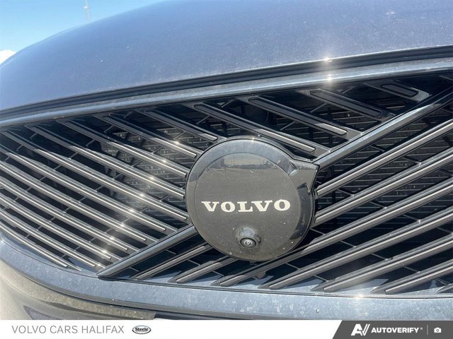 2026 Volvo XC60 Ultra Black Edition-8