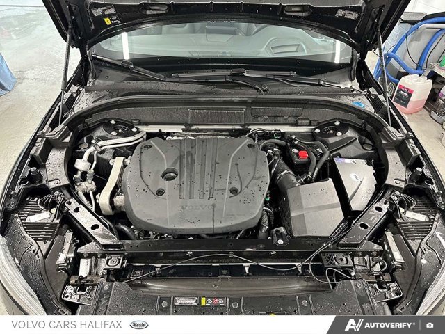 2026 Volvo XC60 Ultra Black Edition-9