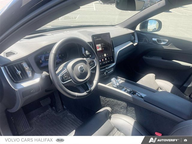 2026 Volvo XC60 Ultra Black Edition-11