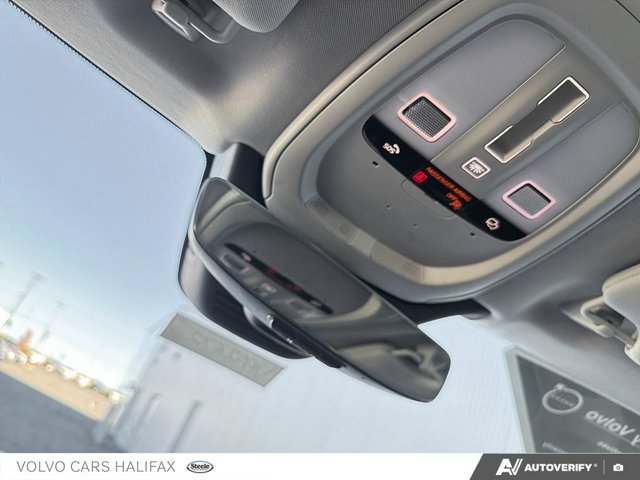 2023 Volvo XC90 Plus Dark Theme-20
