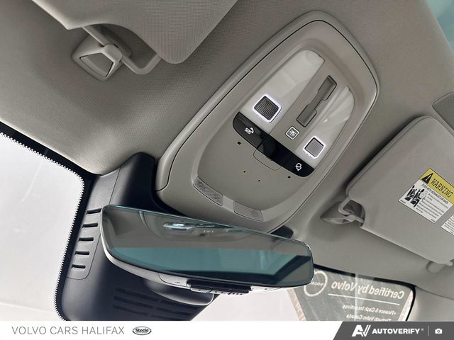 Volvo XC90 Plus Bright Theme 2024-20