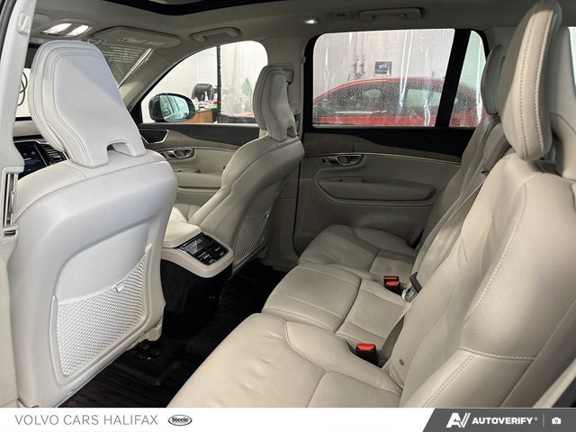 Volvo XC90 Plus Bright Theme 2024-22