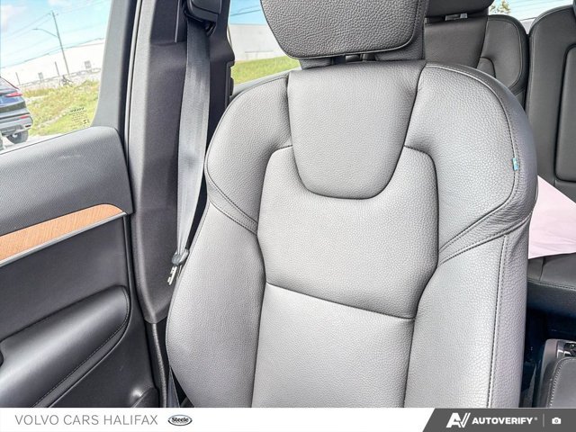 Volvo XC90 Core Bright Theme 2024-19