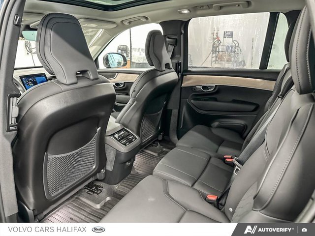 2026 Volvo XC90 Plus Dark Theme-22