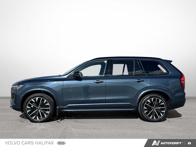 2026 Volvo XC90 Plus Dark Theme-2
