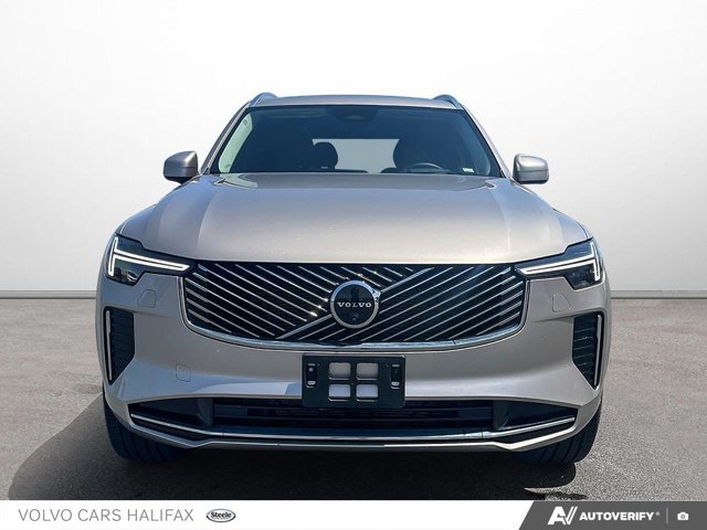2026 Volvo XC90 Ultra Bright Theme-1