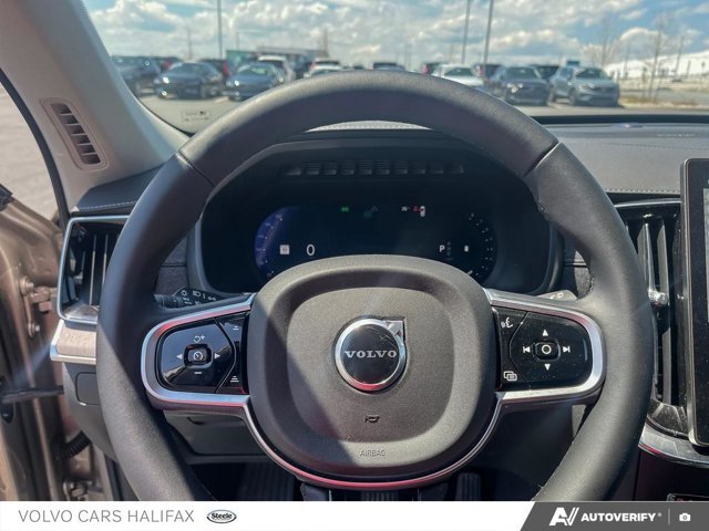 2026 Volvo XC90 Ultra Bright Theme-12