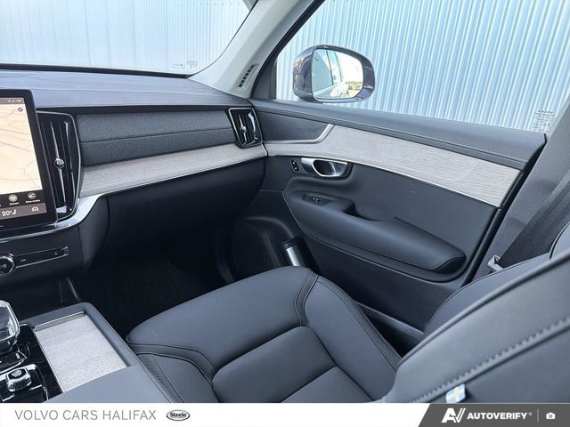 2026 Volvo XC90 Plus Bright Theme-24