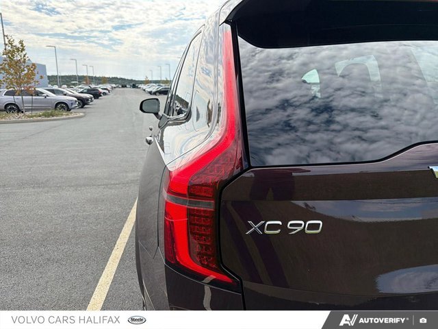 2026 Volvo XC90 Ultra Dark Theme-10