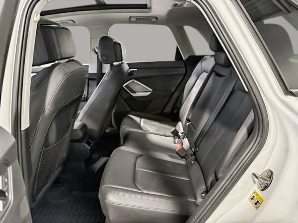 Audi Q3 komfort 45 2021-24