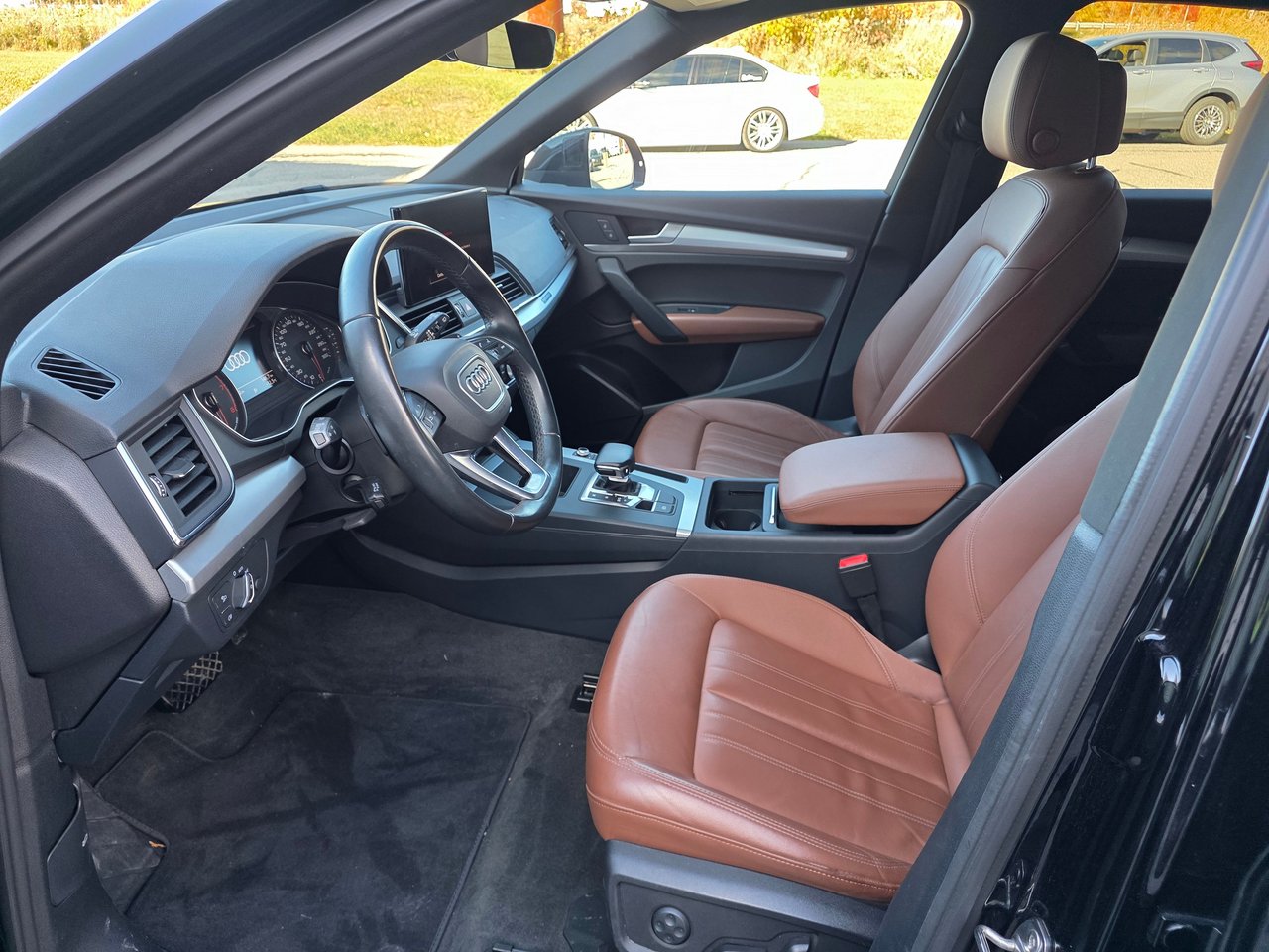 Audi Q5 45 KOMFORT 2022-11
