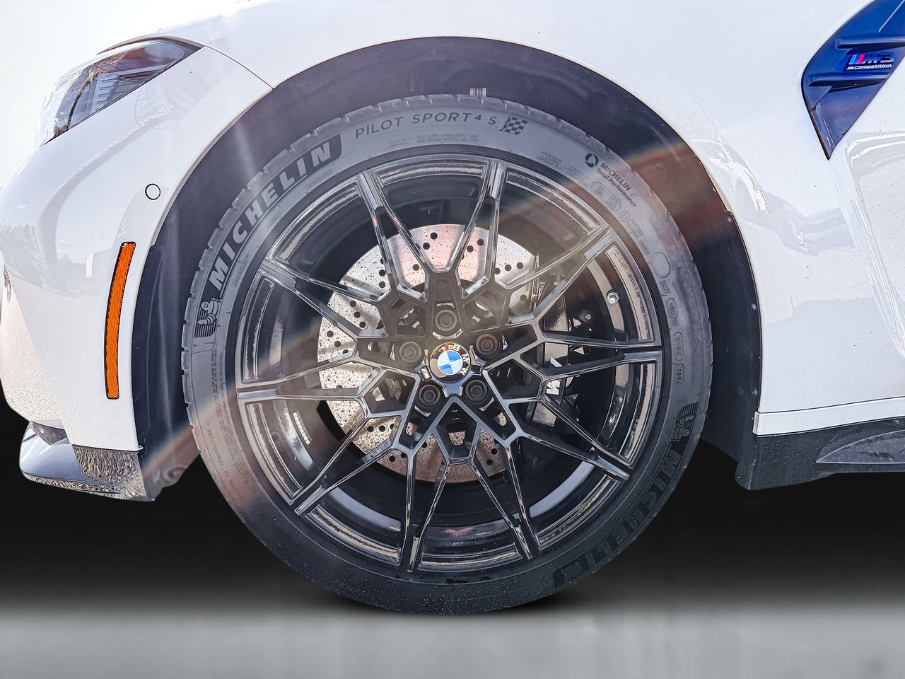 BMW M3 COMPÉTITION 2025-10
