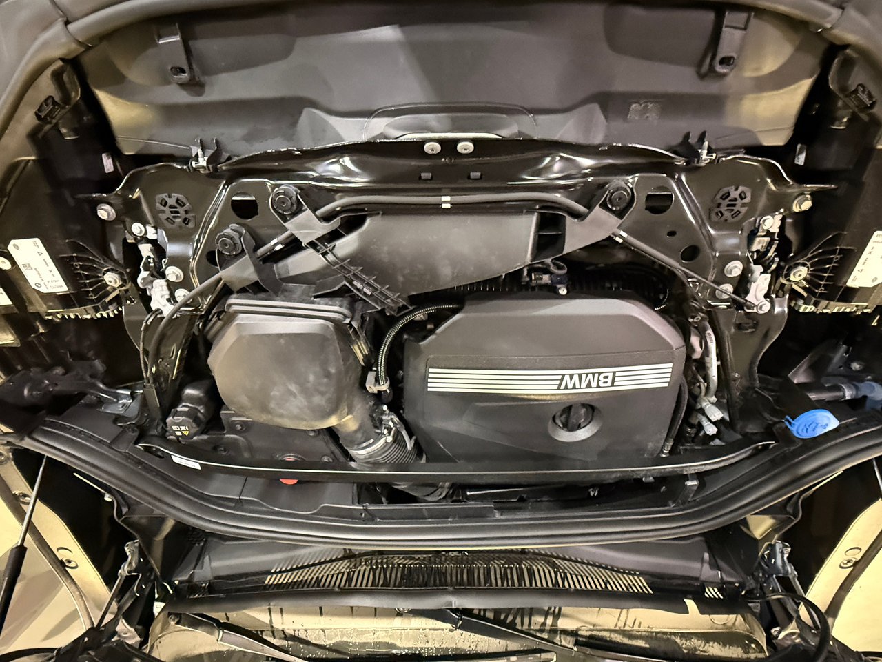 2025 BMW X2 28i // M SPORT PACKAGE-26