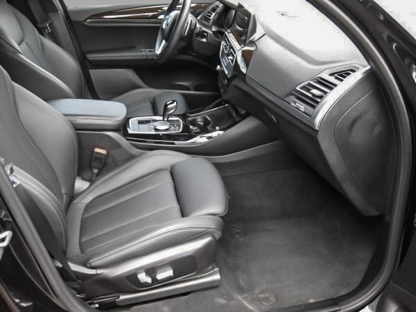 2022 BMW X3 SPORT-21