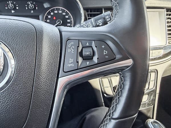 Buick Encore PREFERRED AWD 2018-16