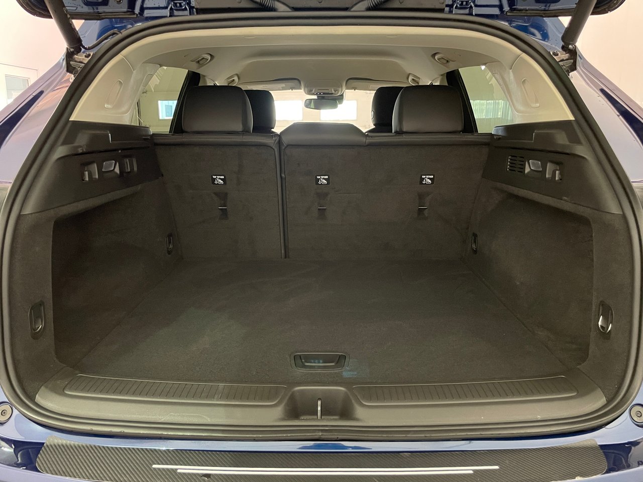 Buick Envision Essence 1SL AWD 2023-27