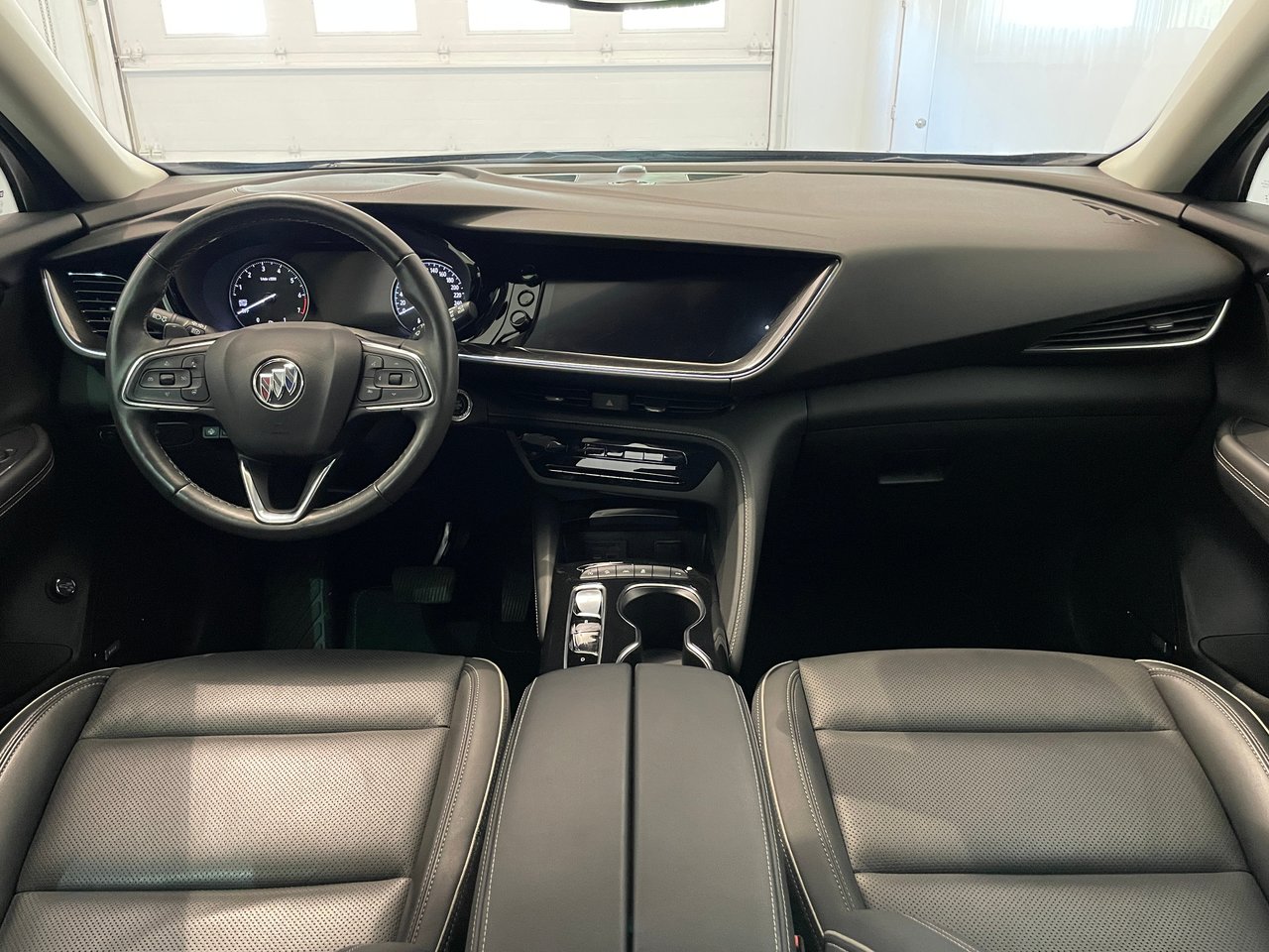 Buick Envision Essence 1SL AWD 2023-7